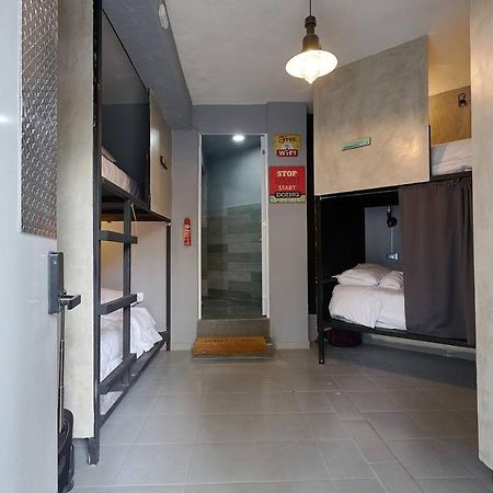 We Hostel And Suites Miraflores By Stand Out Hotels Collection Santo Domingo Bagian luar foto